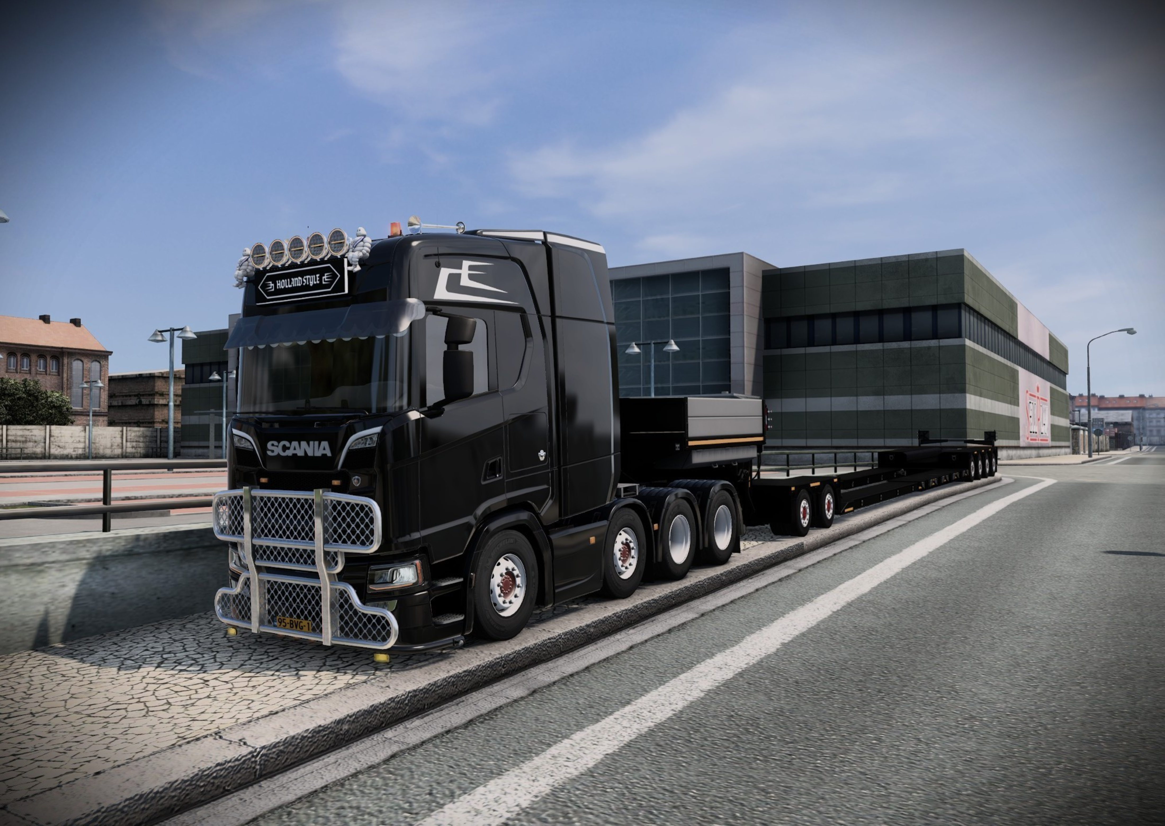 Scania 8x4 + Heavy Trailer