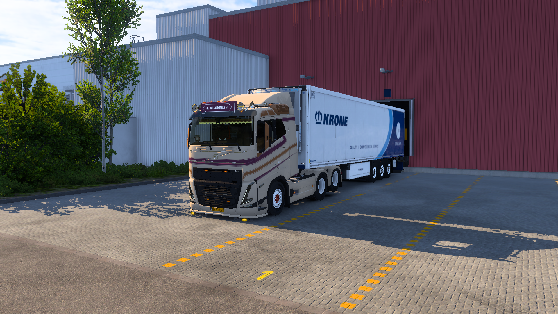 Volvo FH5 low roof