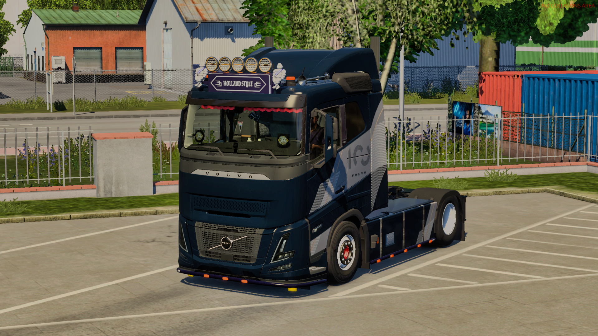 Volvo FH6 4x2 Sleeper 100 Years Edition