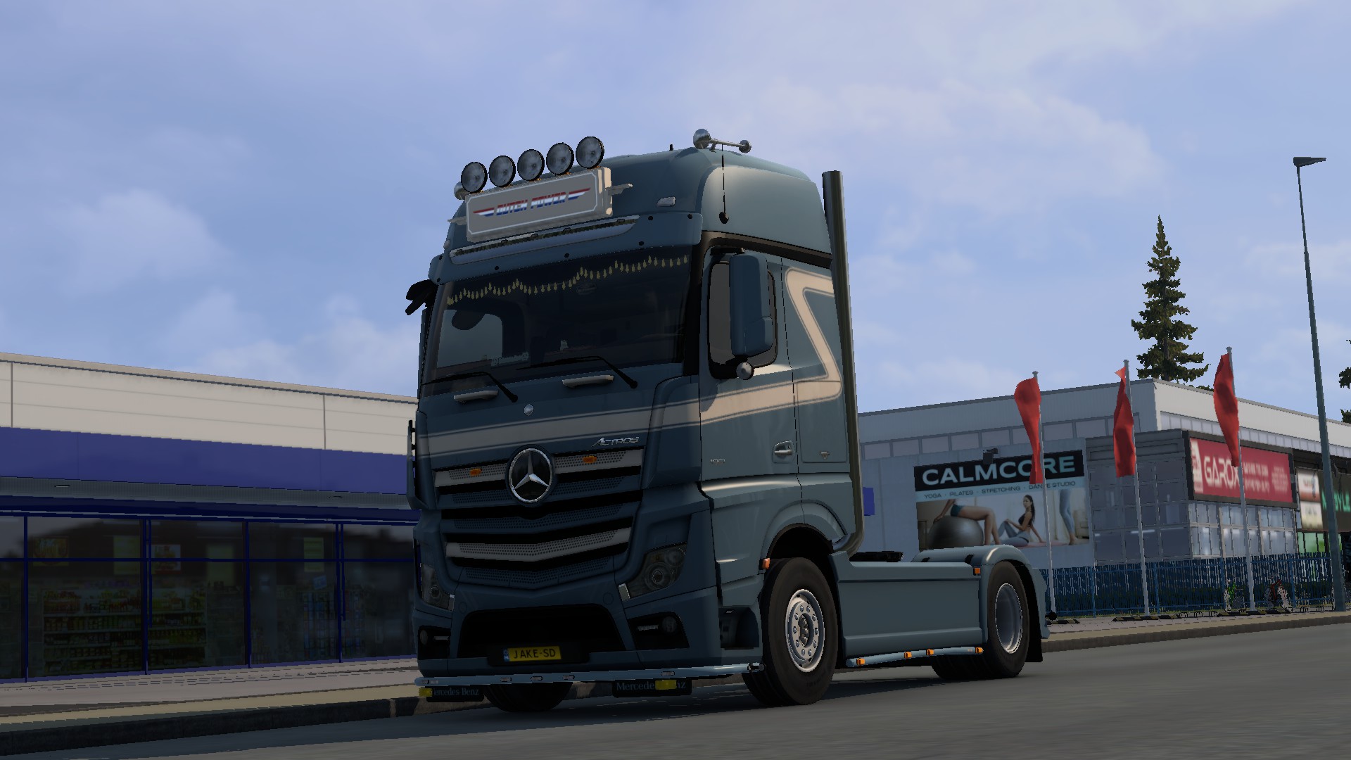 Mercedes MP4 4X2
