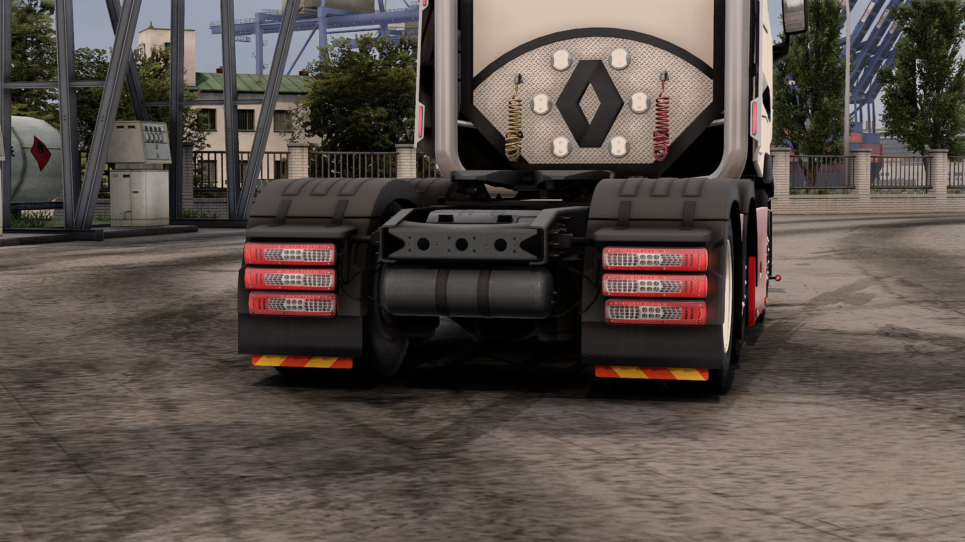 Renault T Cab triple rear Bumper