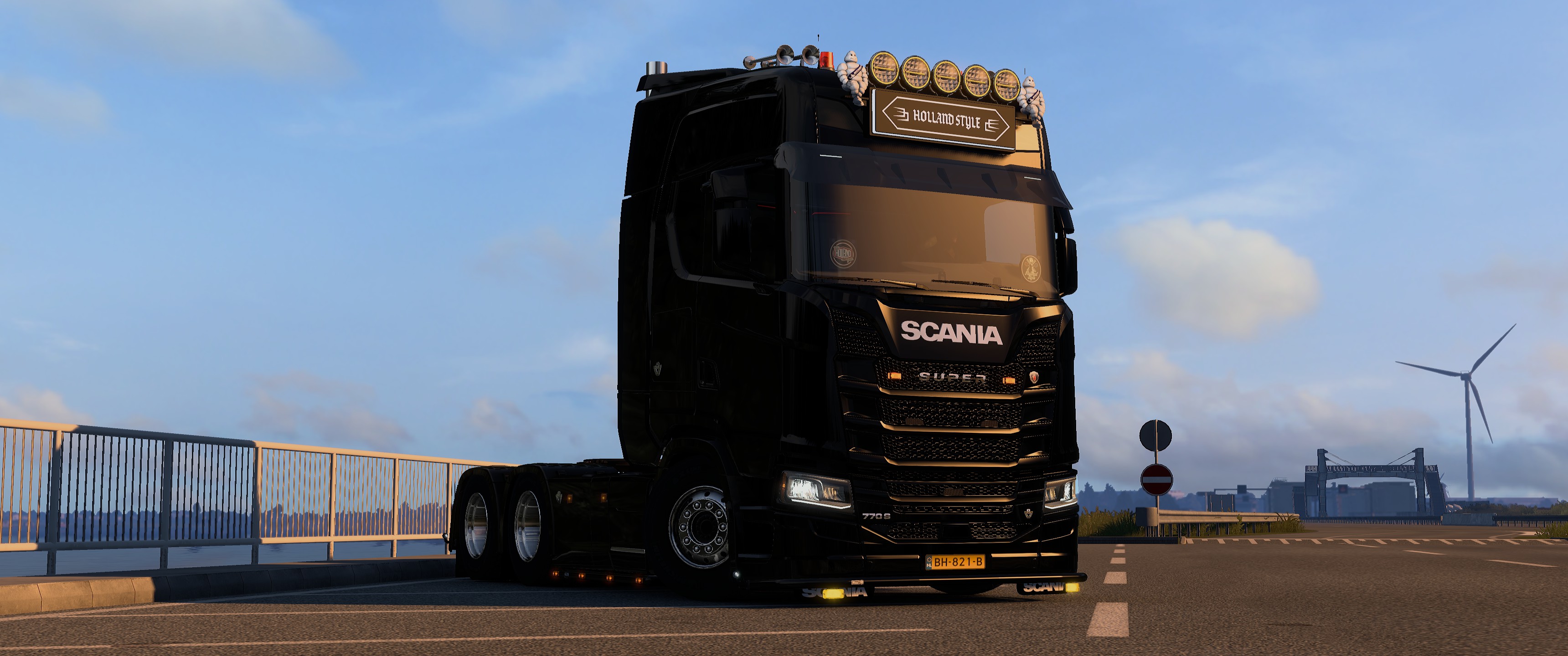 Scania S770 V8 Taglift